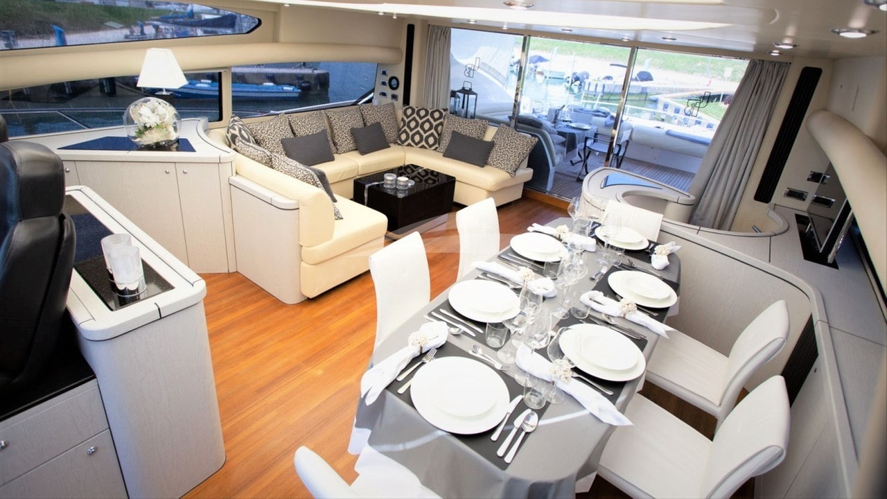Formal Dining