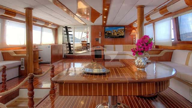 ANGELO II yacht charter photo 4