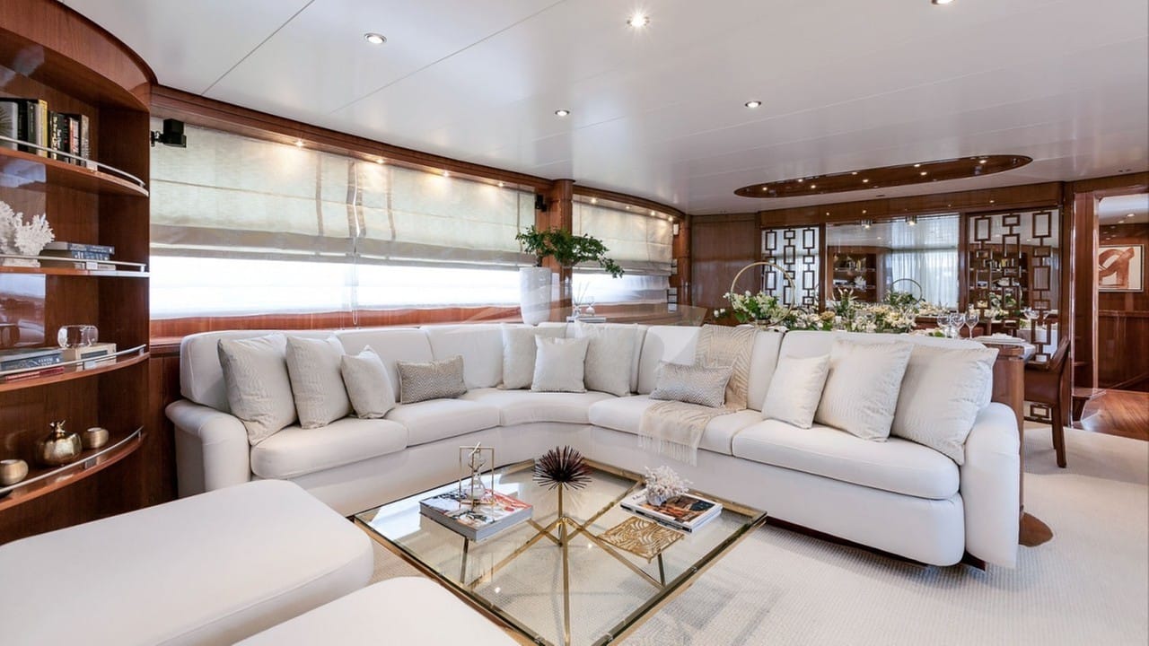 Main saloon lounge area