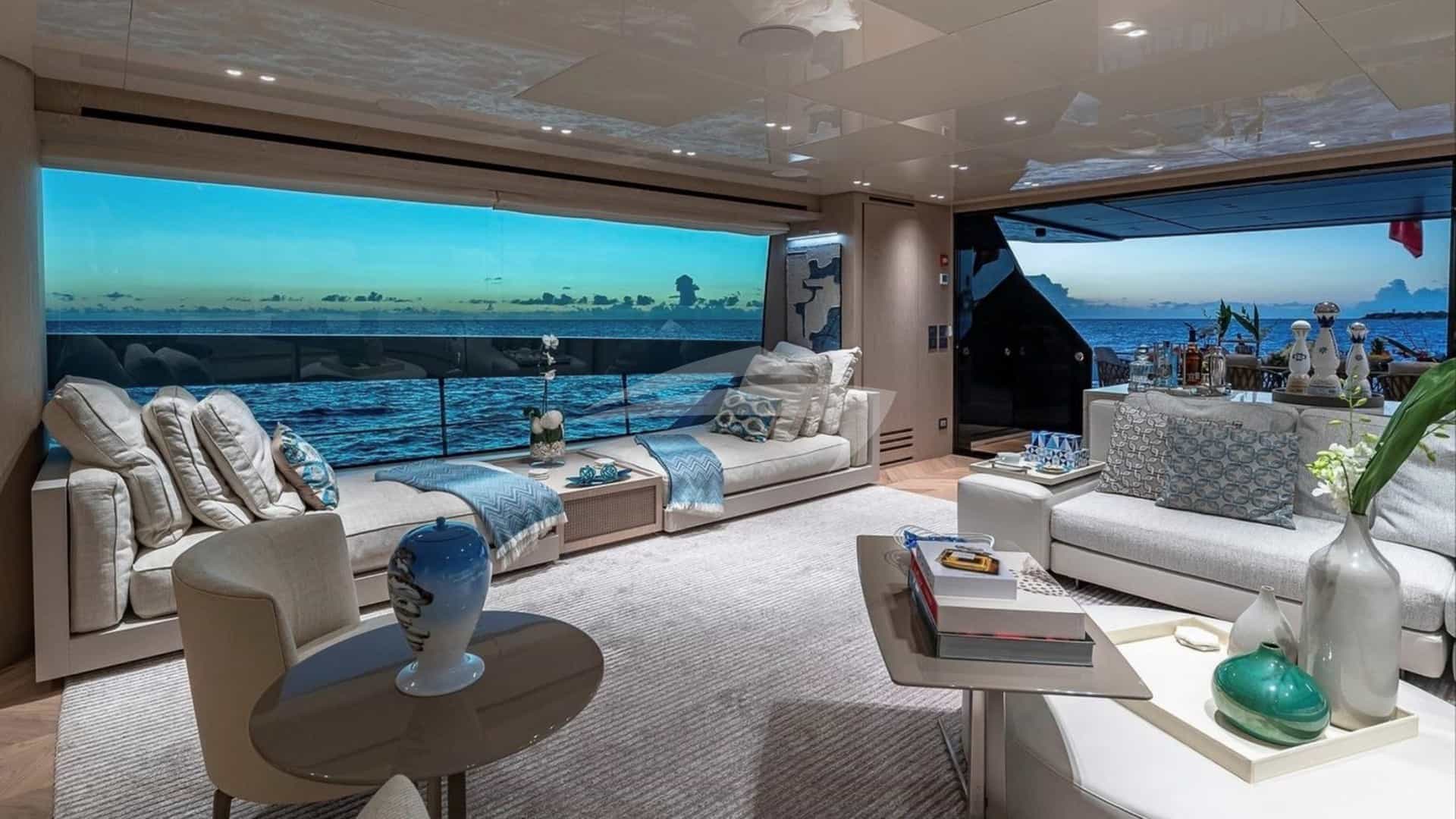 Main Deck Lounge