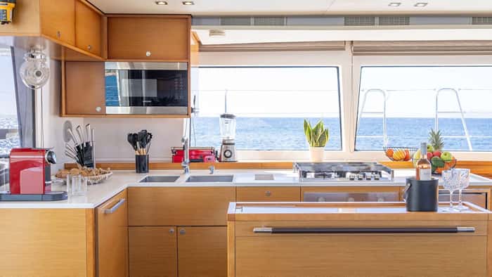 KING OF DIAMONDS 17m sailing yacht charter, photo 3