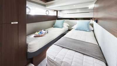 Twin Cabin