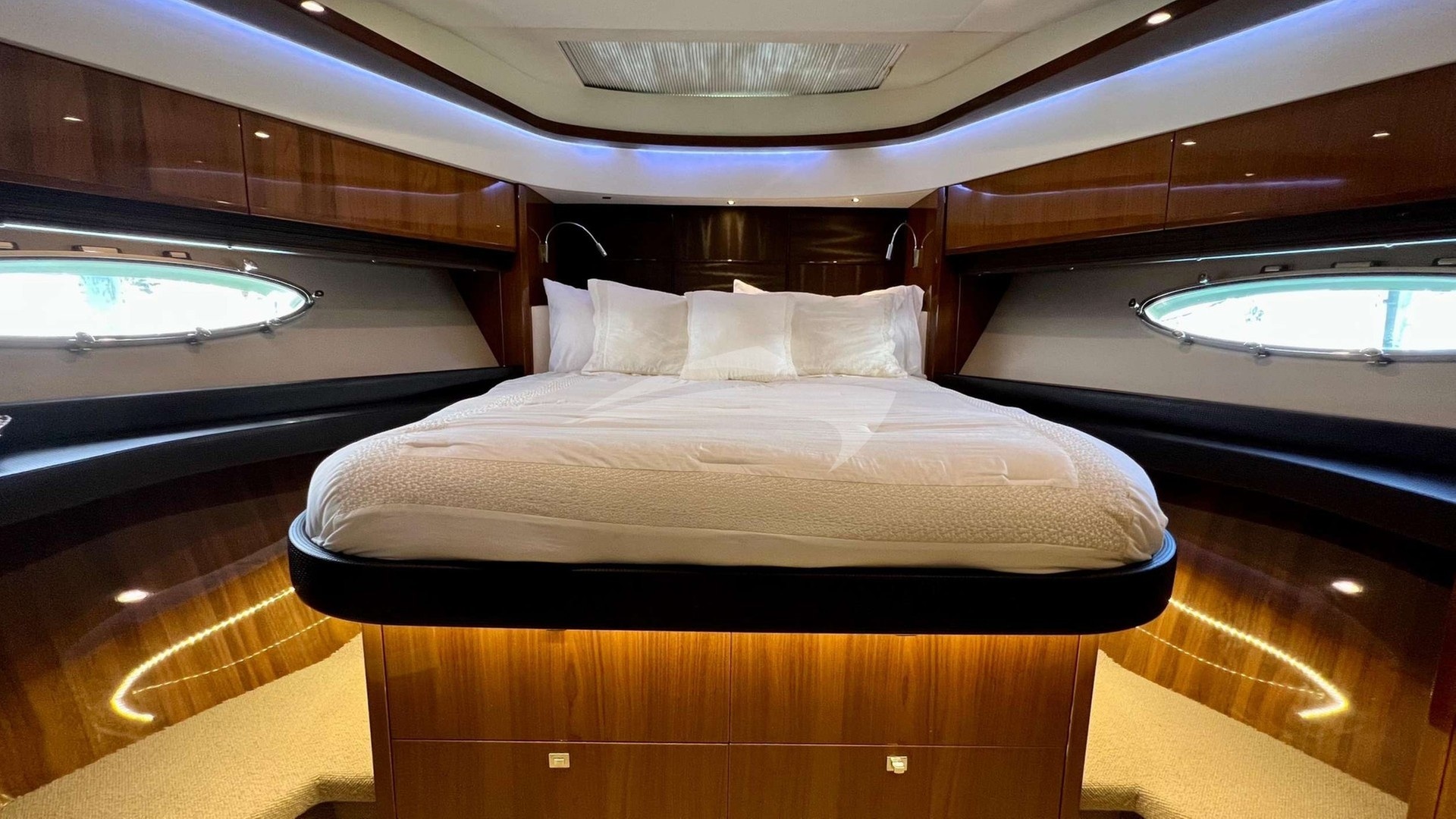 Guest Cabin