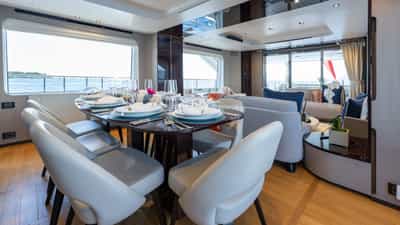 Fine dining in main saloon