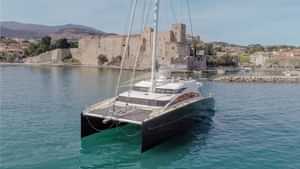 bgyb_charter_catamaran_sunreef82_houbara_3