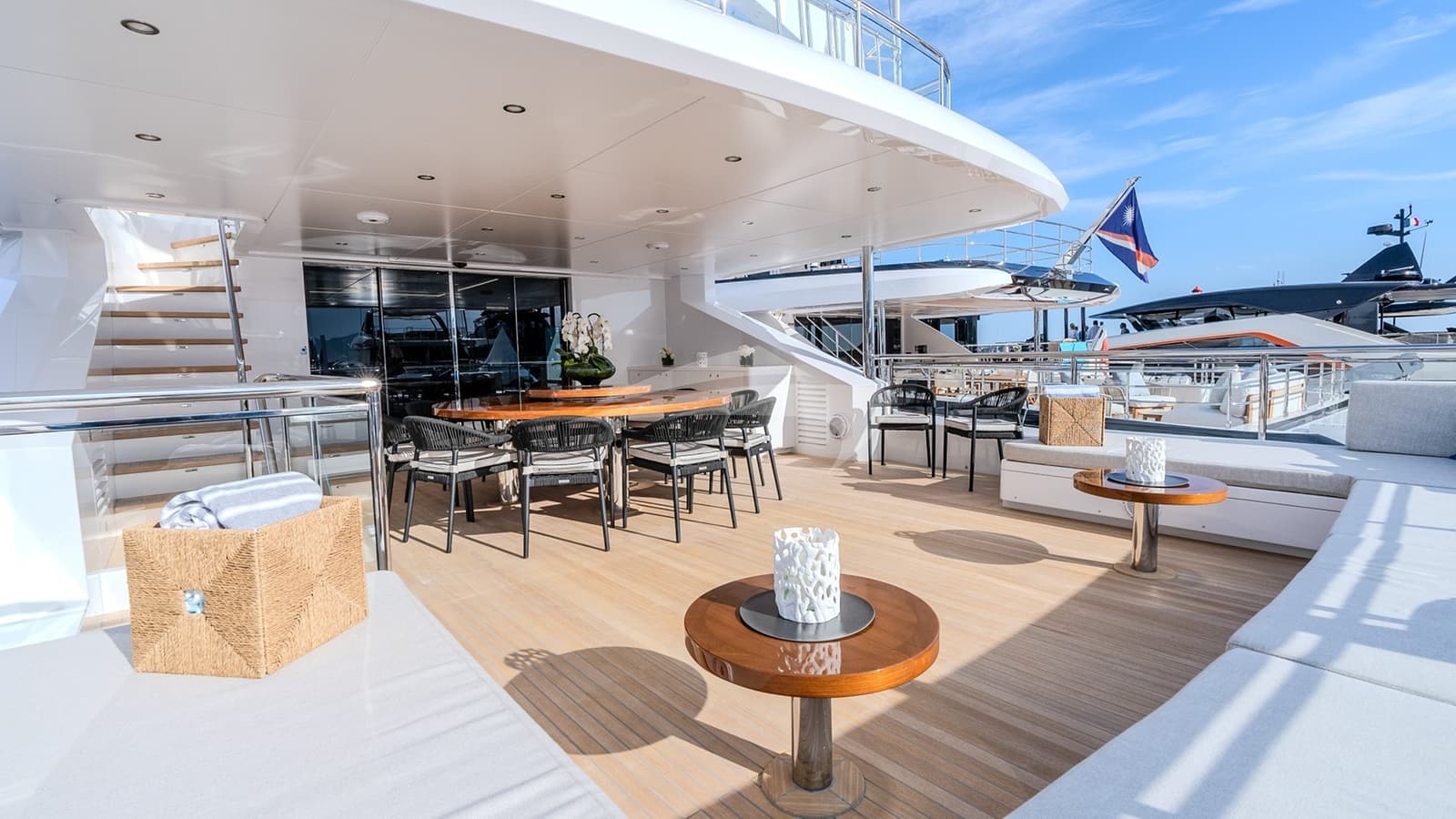 ROMEO FOXTROT, photo from the yacht portfolio 21