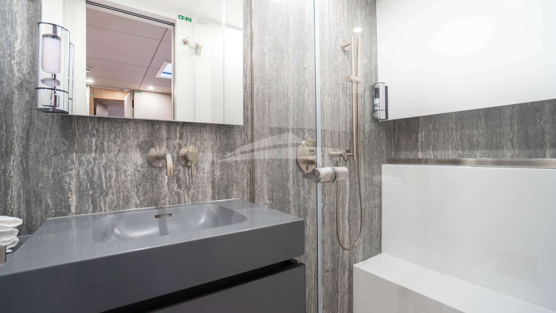 Ankawer Vi West Mediterranean