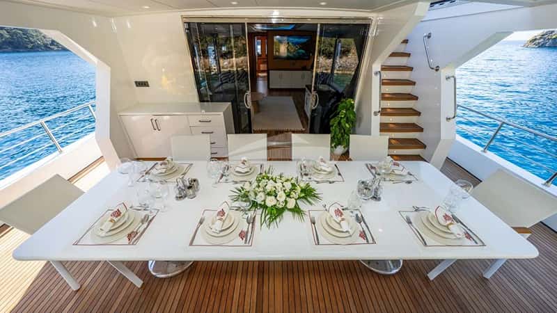 LILA 26m motor yacht charter, photo 5