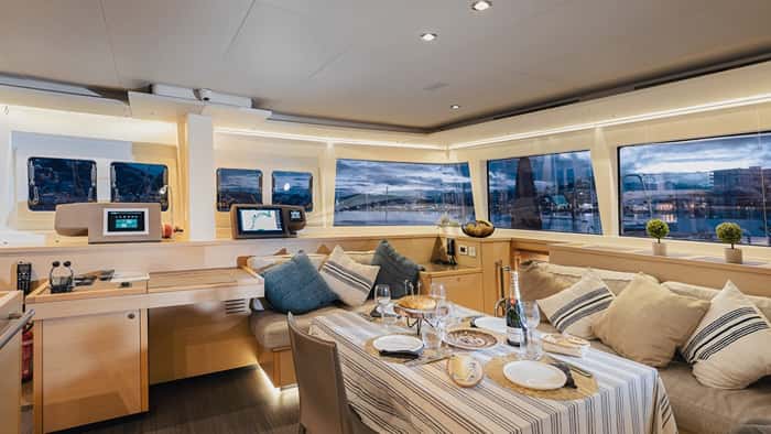 BALTHAZAR 17m sailing yacht charter, photo 3