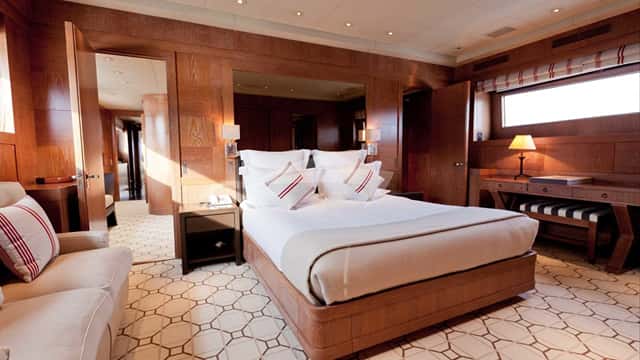 ELEMENT yacht charter photo 3