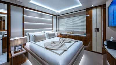 Guest cabin