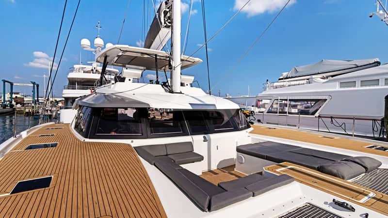 TRU NORTH 20m sailing yacht charter, photo 10