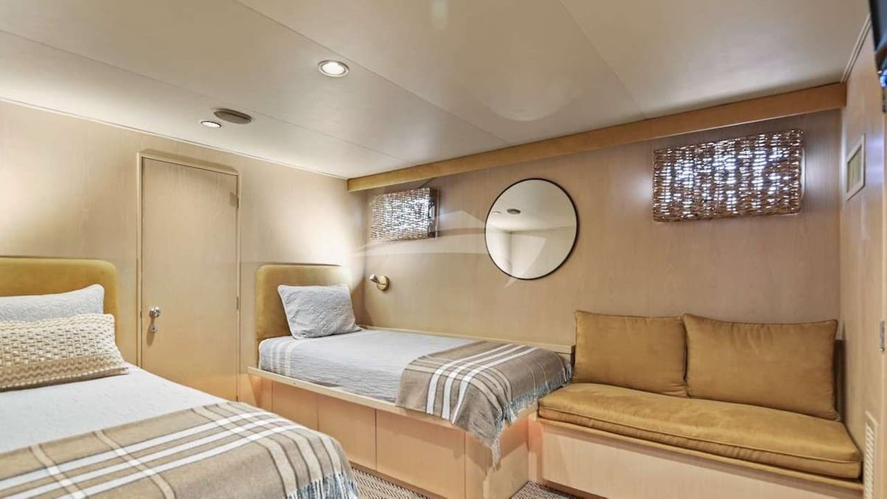 MISS EMILY, photo from the yacht portfolio 8