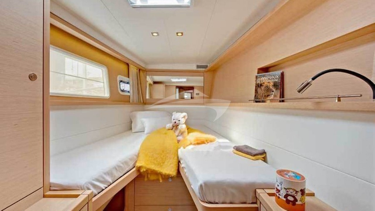Twin Cabin