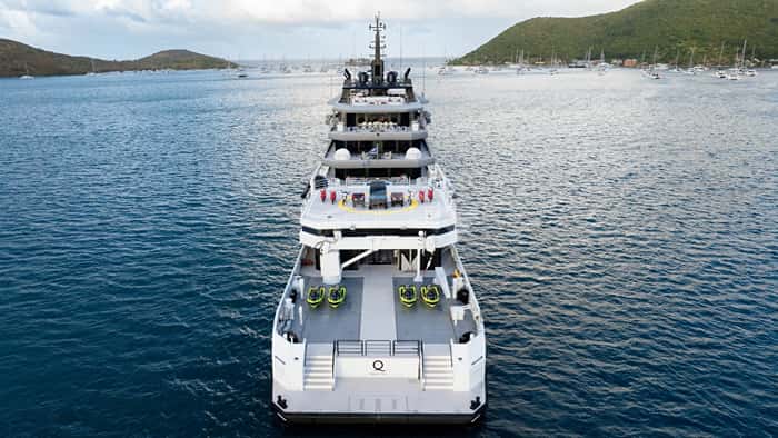 Q 73m motor yacht charter, photo 5