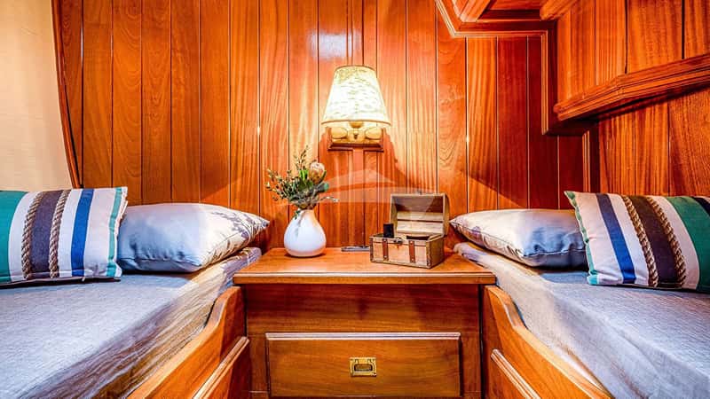 O'REMINGTON 28m sailing yacht charter, photo 9