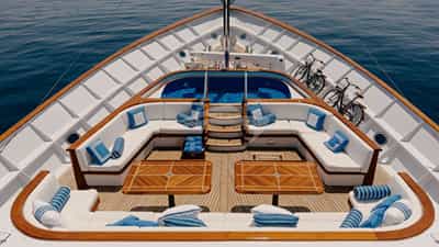 Jacuzzi Deck