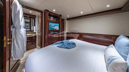 STARSHIP 44m motor yacht charter, photo 13