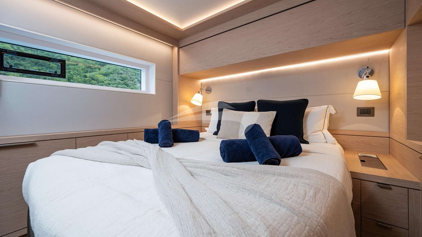 SIETE MARES, Aufnahme aus dem Yachtportfolio 10