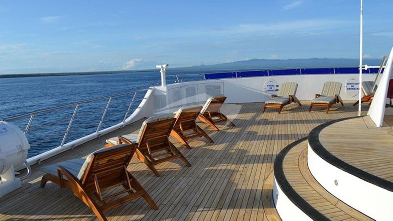 Deck Seating
