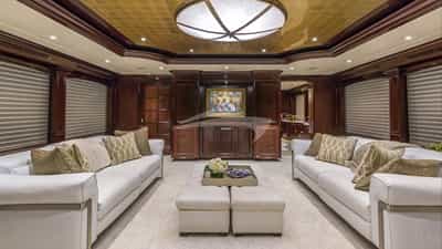 MAIN SALON-NATUZZI LEATHER SOFAS WITH 4 BUILT-IN ELECTRIC RECLINERS