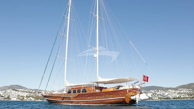 LADY CHRISTA, Sail