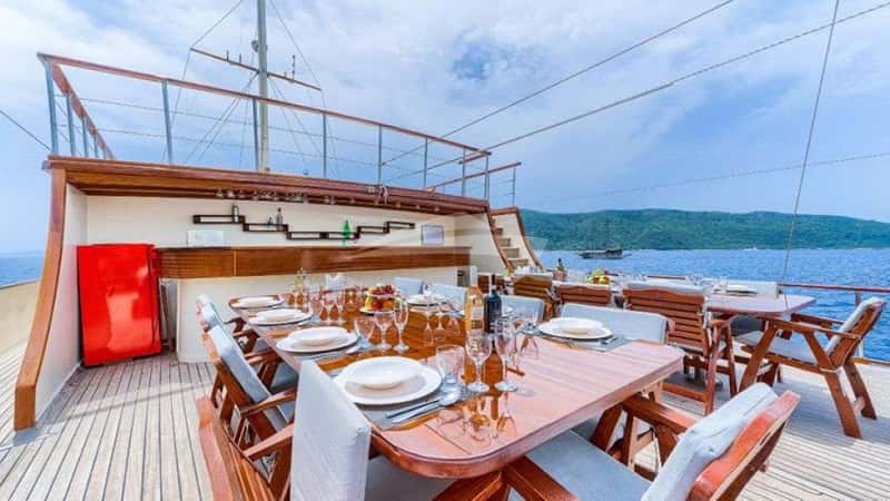 LOVE BOAT 40m motor yacht charter, photo 5