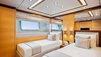 Bombay - 2025 - Twin Cabin