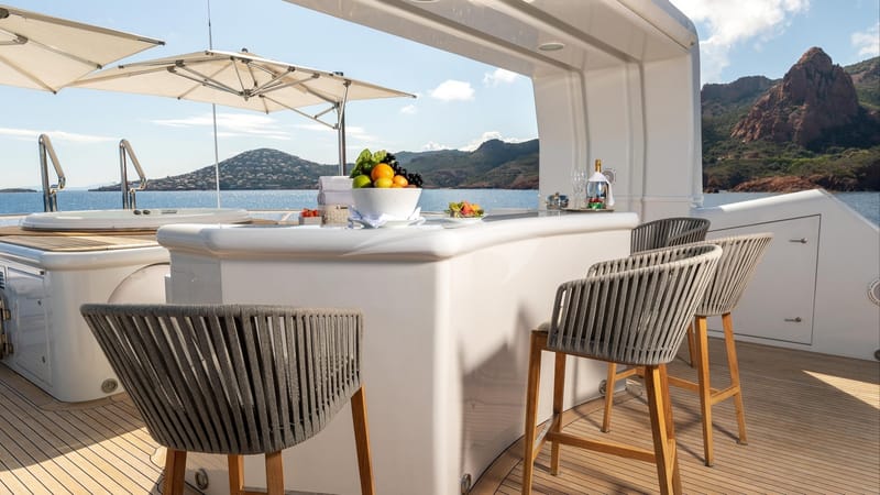Sun Deck Bar