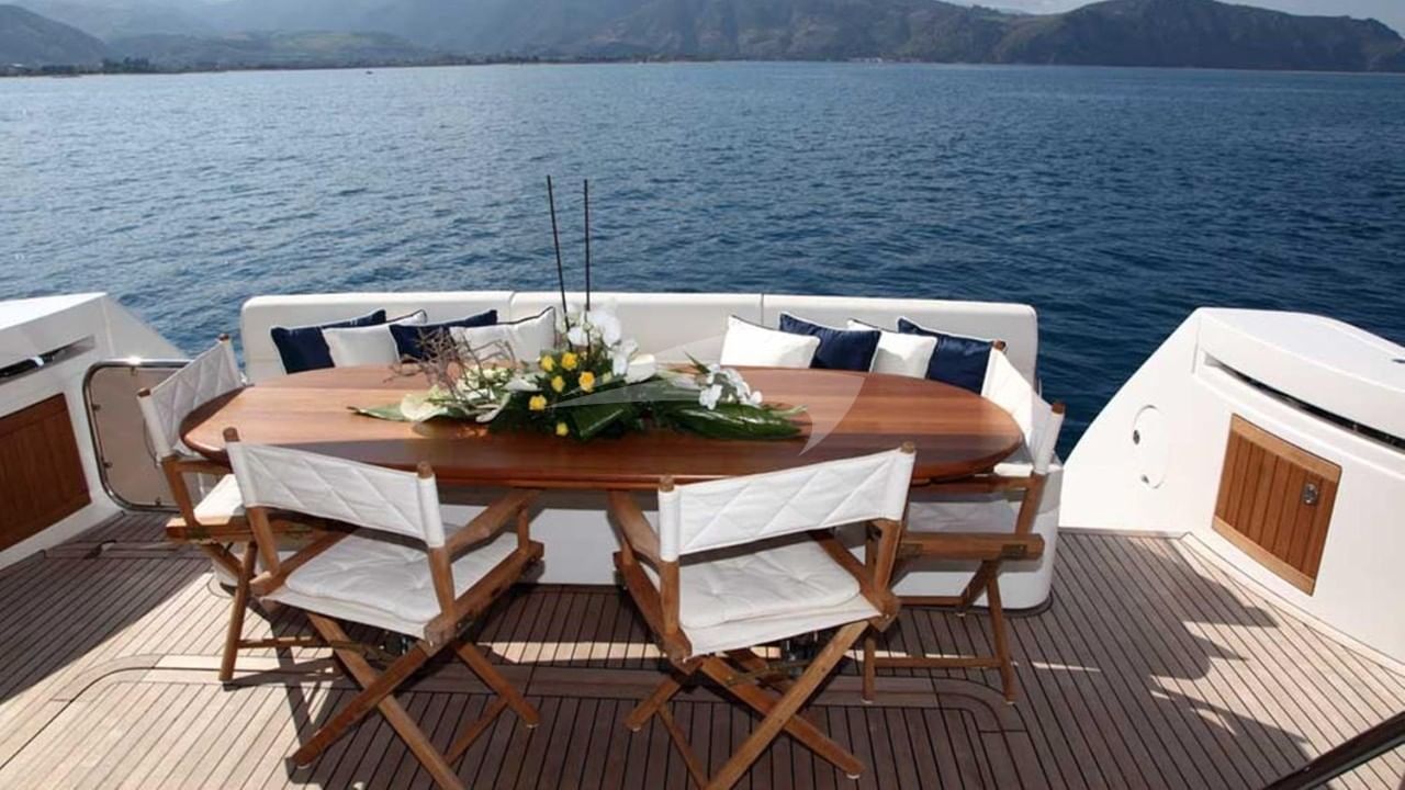 Aft Deck Dining