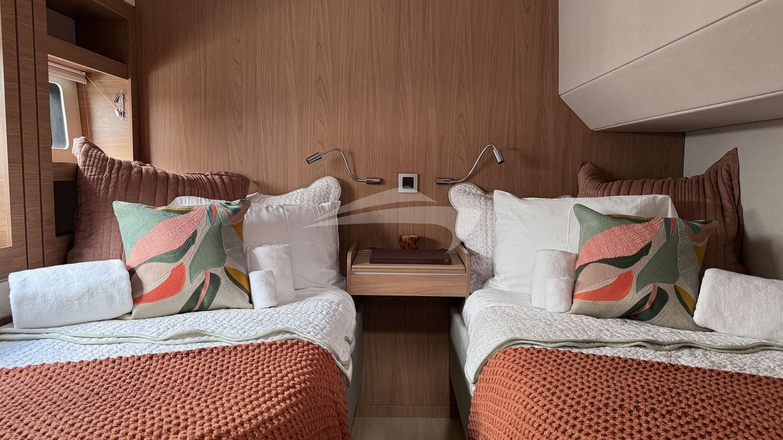 BAREFOOT BLISS, photo from the yacht portfolio 14