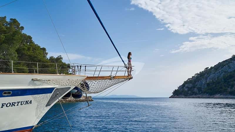 FORTUNA 33m motor yacht charter, photo 6