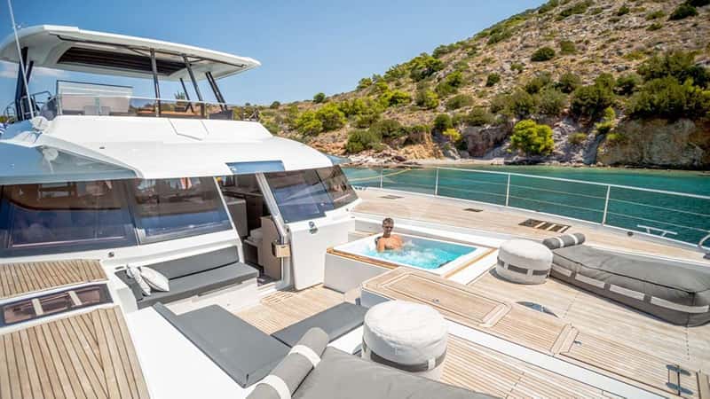 MAJESTY OF GREECE 20m motor yacht charter, photo 9