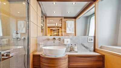 Bombay - 2025 - Twin Ensuite