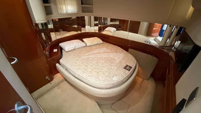 INDULGENCE 24/7 17m motor yacht charter, photo 5