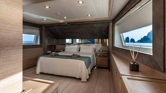MUSICA MUSICA 33m motor yacht charter, photo 5