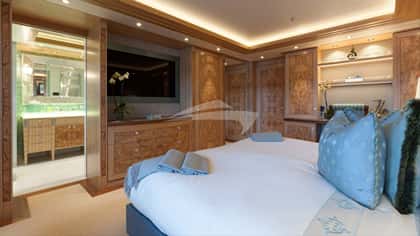 SOLANDGE 85m motor yacht charter, photo 13