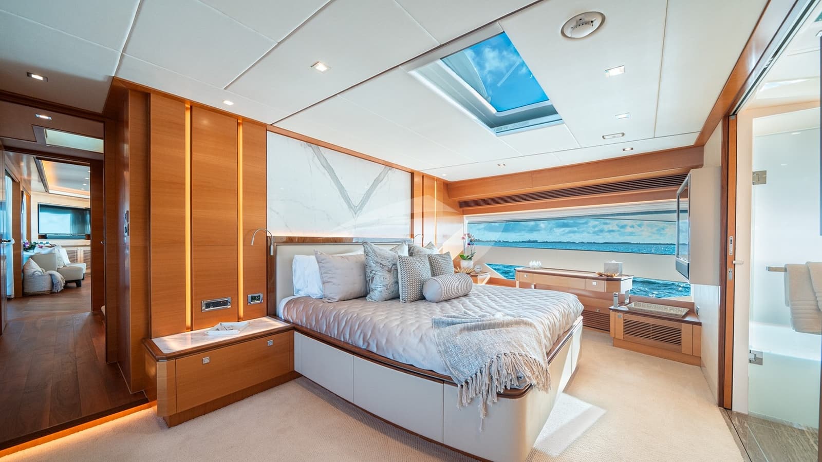 MIDNIGHT MOON, photo from the yacht portfolio 18