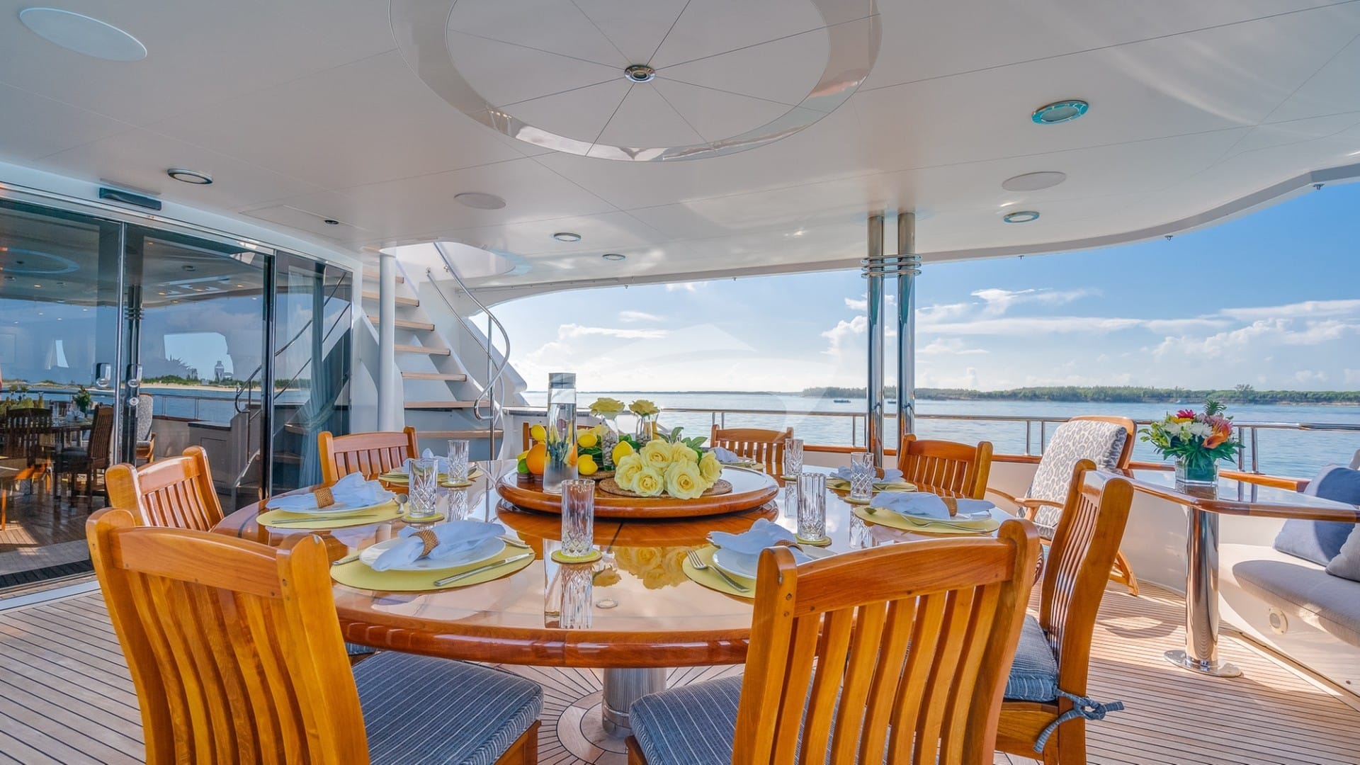 MAIN DECK AFT DINNING
