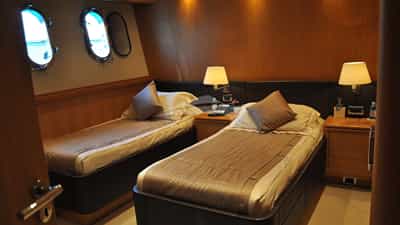Twin Cabin