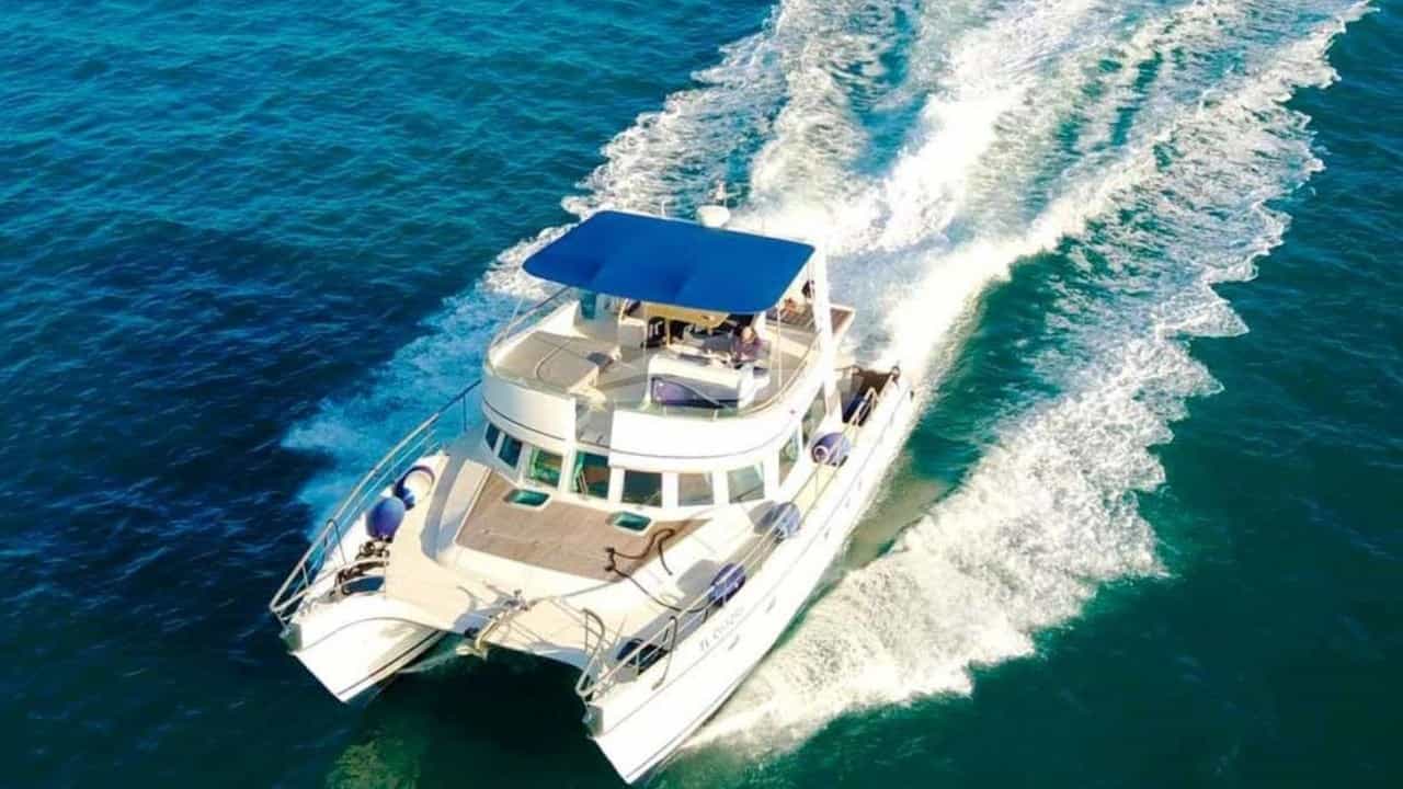 PANDORA yacht charter