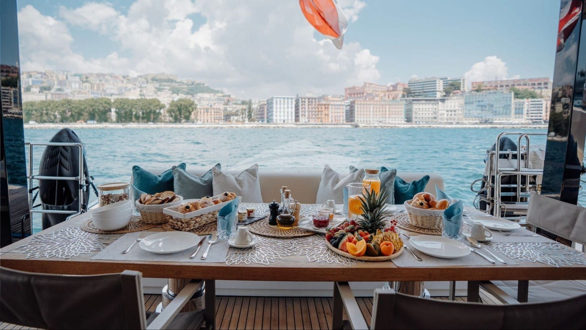 Deck Dining