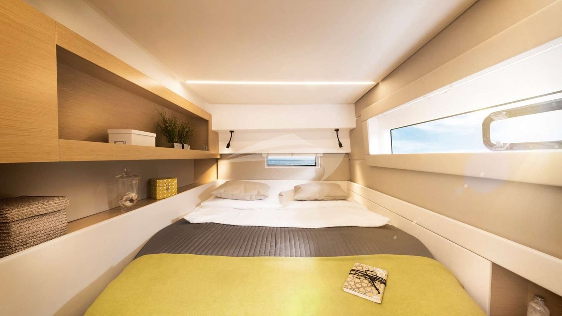 Guest cabin aft port side