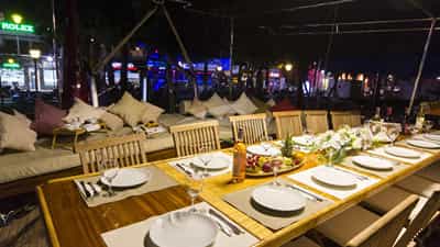 Deck Dining