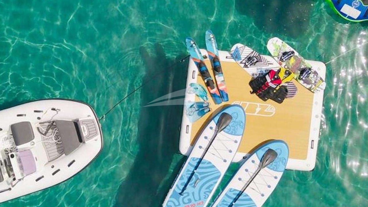 Large Selection of Water-toys