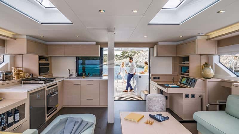 HUMBLE ONE 17m sailing yacht charter, photo 8