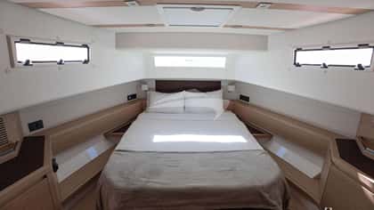 SERO 15m motor yacht charter, photo 6