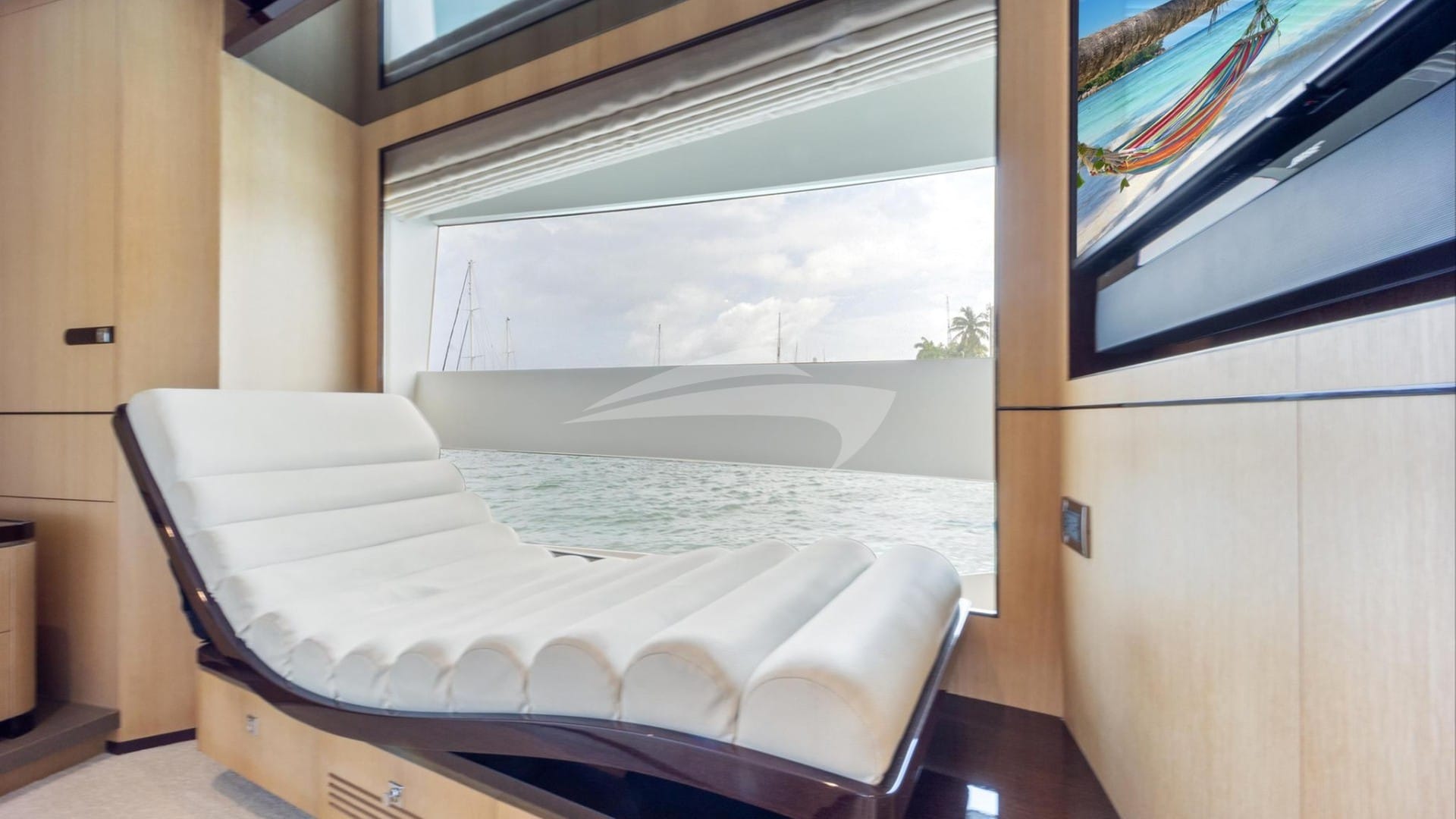 Owner's Seating Area