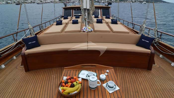 MAR E MAR 24m motor yacht charter, photo 4