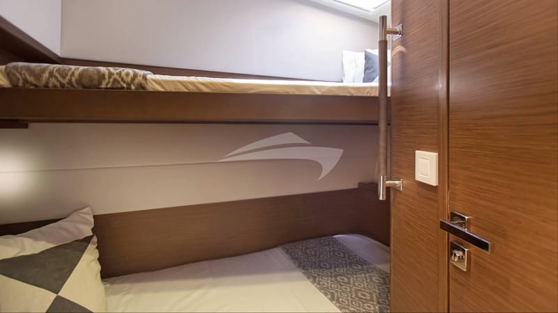 Twin Cabin